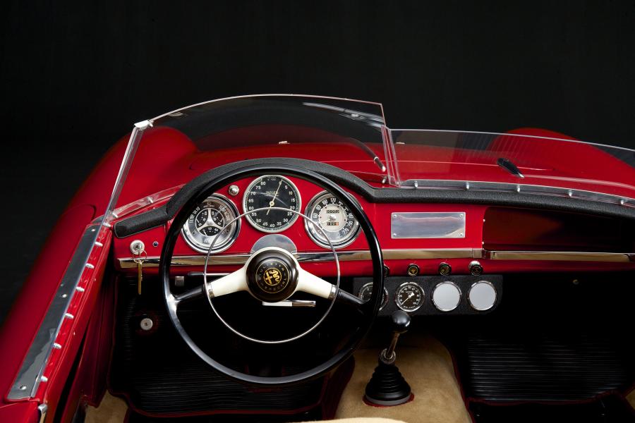 Торпедо Alfa Romeo Giulietta Spider Veloce Competizione (750) 1956 года  (фото 9 из 38)